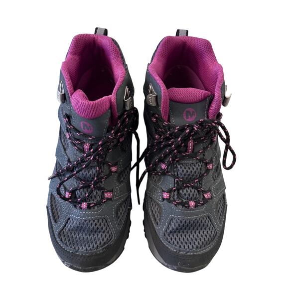 Merrell Kids Size 2.5 Hiking Boots - Waterproof - Picture 1 of 4